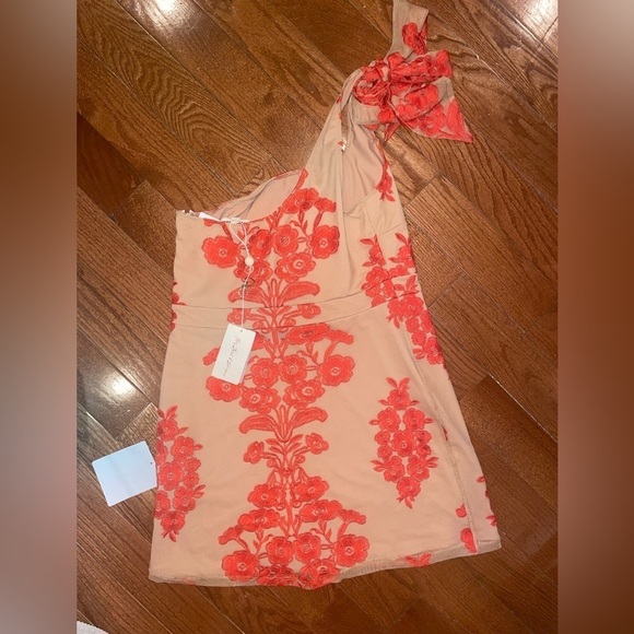 Temecula One Shoulder Mini Dress-For Love & Lemons Size L NWT ❤️ - Picture 7 of 8